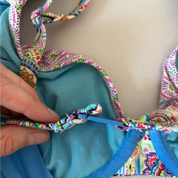 Profile Blush Two Piece Bikini Set in Paisley Multicolor - Size M D Cup - Picture 3 of 8